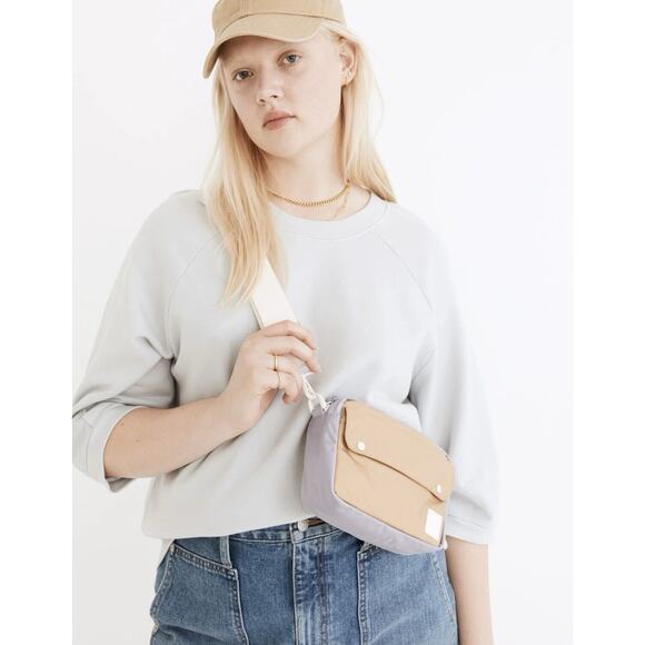 Madewell The (Re)sourced Camera Bag in Colorblock - Picture 8 of 16